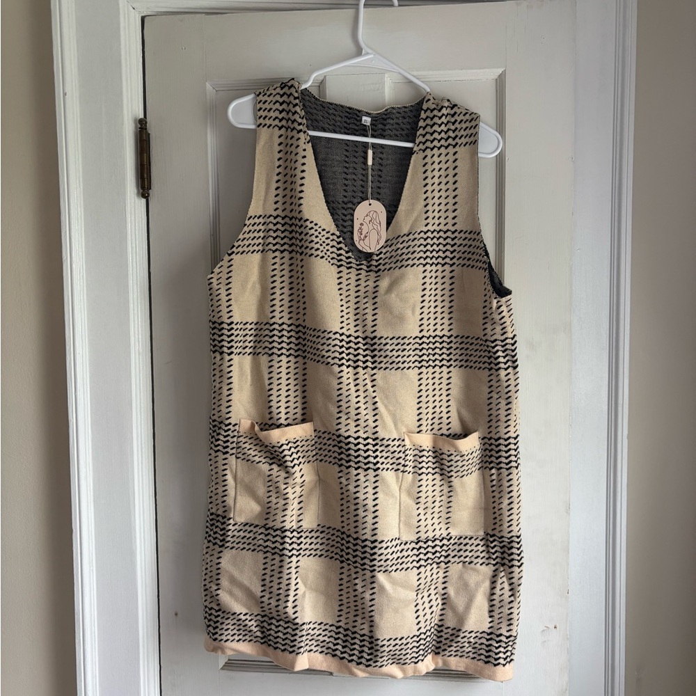 NWT sleeveless dress